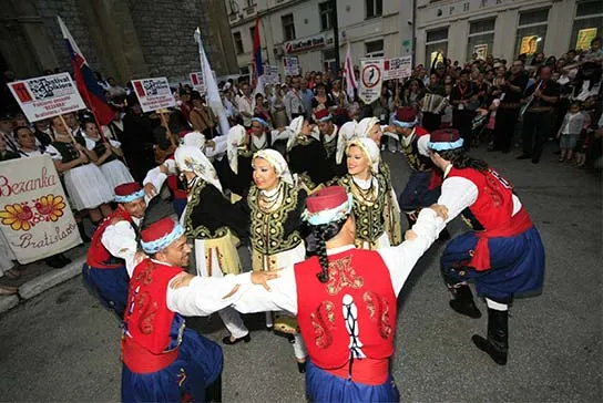 FOGEM Cyprus presenting Turkish Cypriot cultural heritage through traditional folk dance